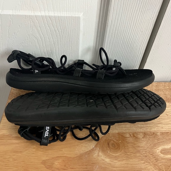 Teva Women's Voya Infinity Sandals - Picture 5 of 10